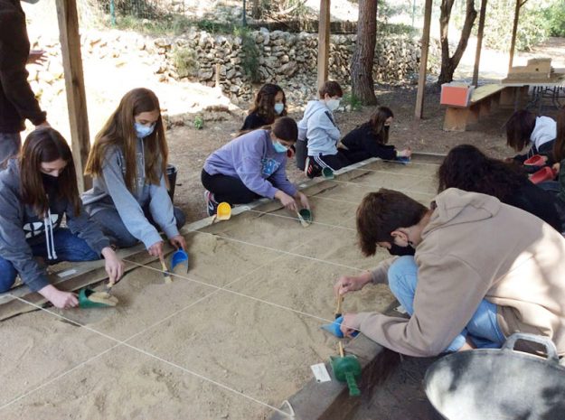 Escola Solc de Barcelona – Projectes de ciències socials – 2n ESO Escola Solc de Barcelona - Projectes de ciències socials - 2n ESO