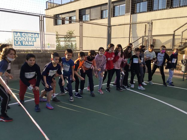 Escola Solc de Barcelona – Cursa Contra la Fam 21-22 Escola Solc de Barcelona - Cursa Contra la Fam 21-22