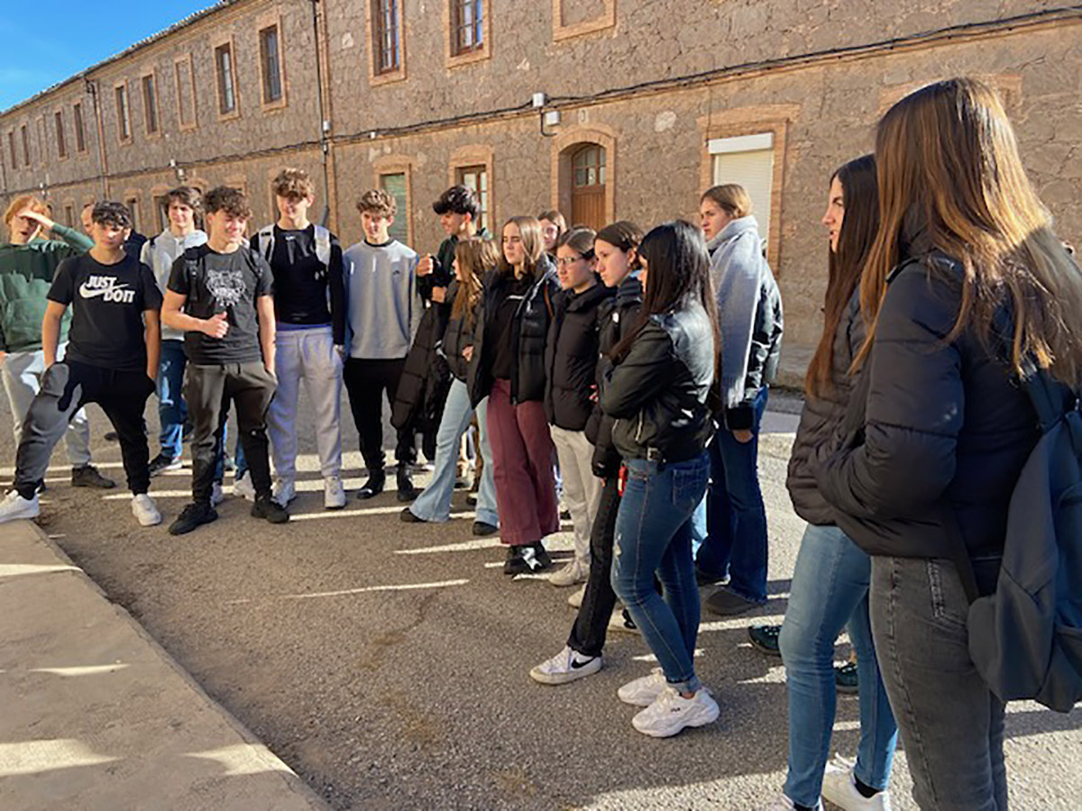 Escola Solc de Barcelona - Visita a l'antiga colònia industrial de la família Vidal