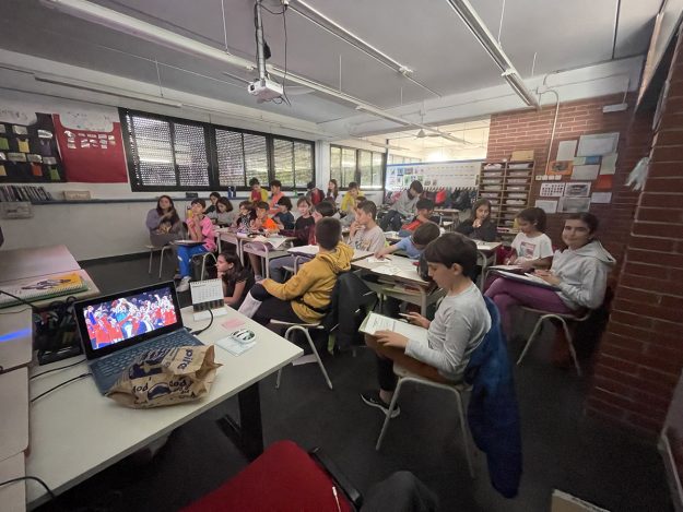 Escola Solc de Barcelona – Projecte de cinema a 5è Escola Solc de Barcelona - Projecte de cinema a 5è