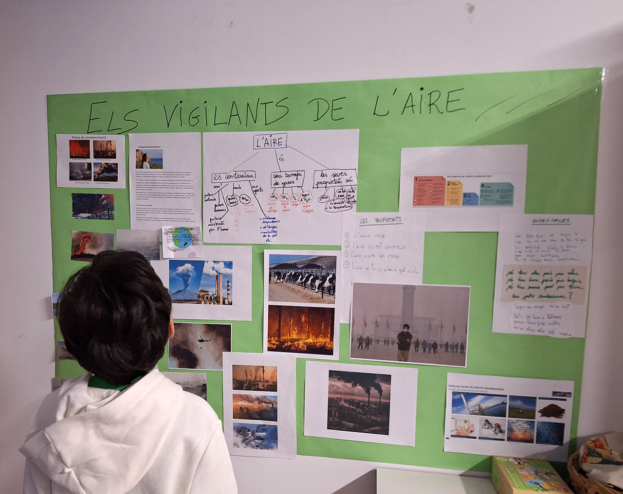 Escola Solc de Barcelona - Els vigilants de l’aire