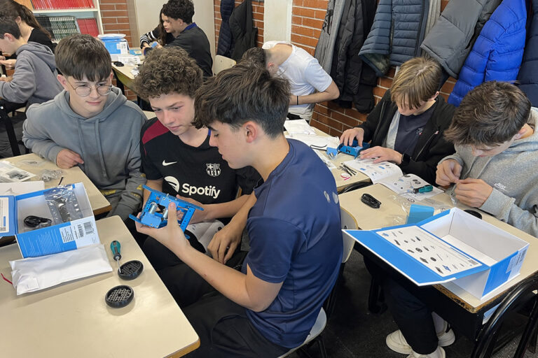 Escola Solc de Barcelona - Robot MBOT2