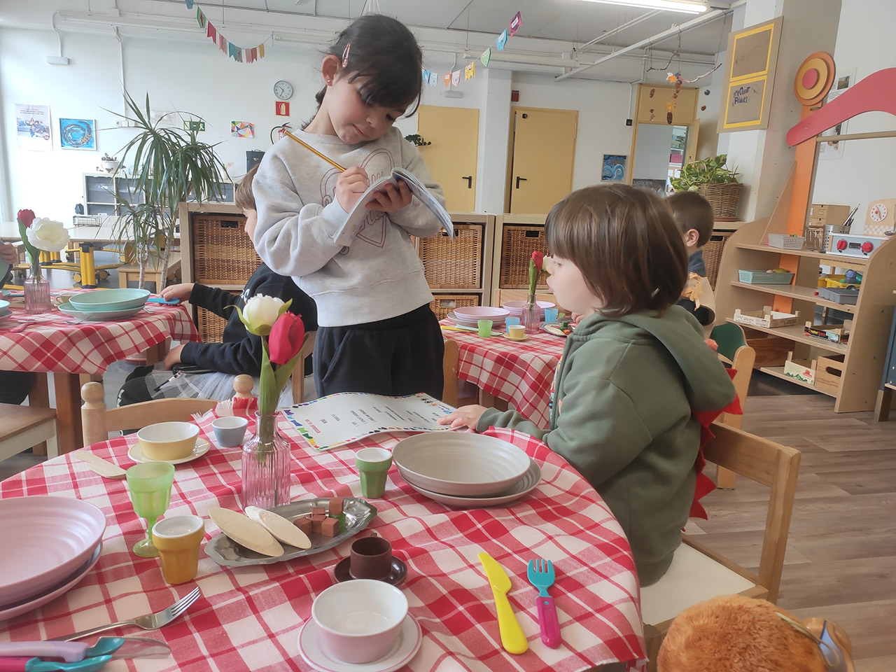 Escola Solc de Barcelona - Joc simbòlic