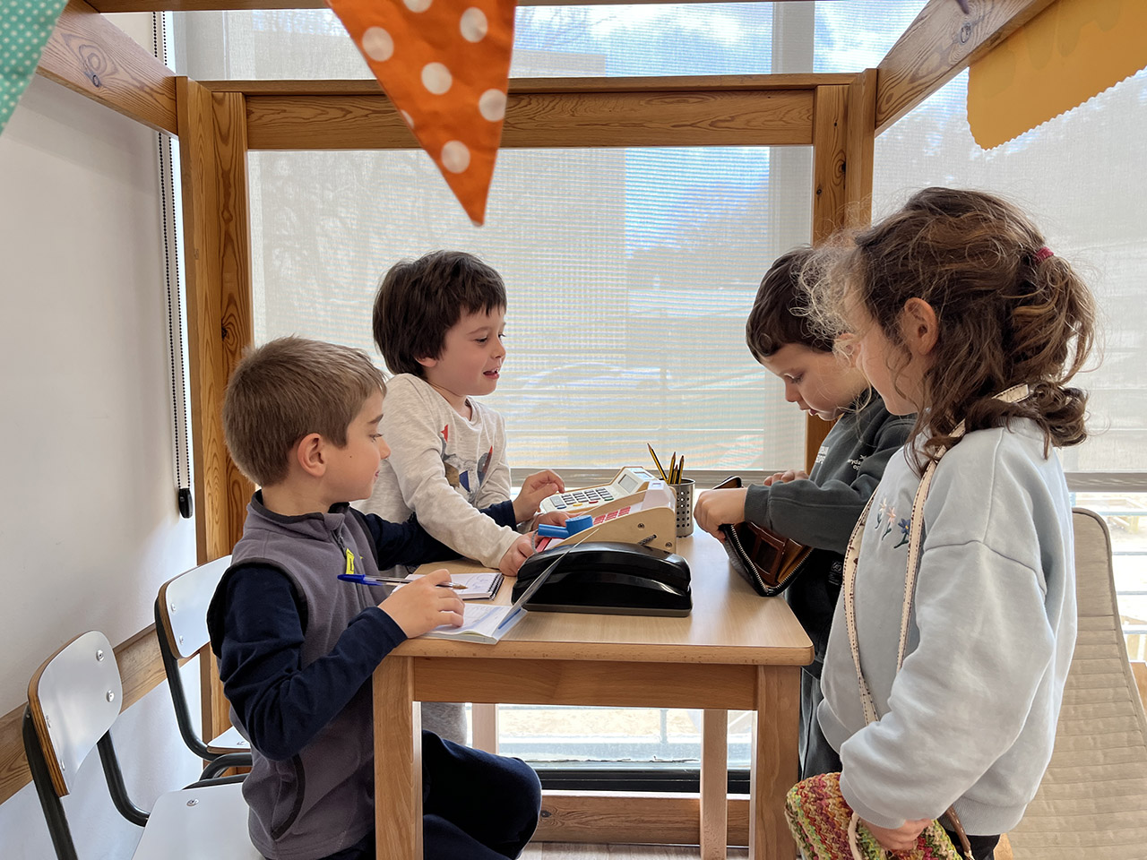 Escola Solc de Barcelona - Joc simbòlic