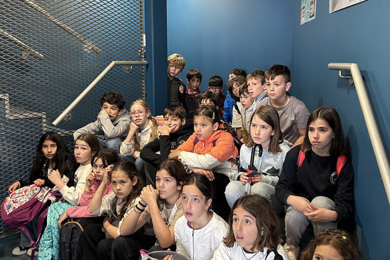 Escola Solc de Barcelona - Creix amb el peix!