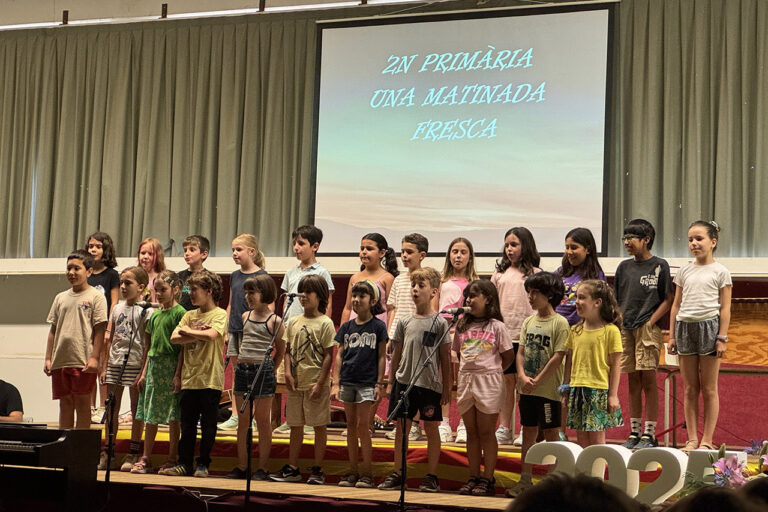 Escola Solc de Barcelona - Mostra coral i d'expressió artística