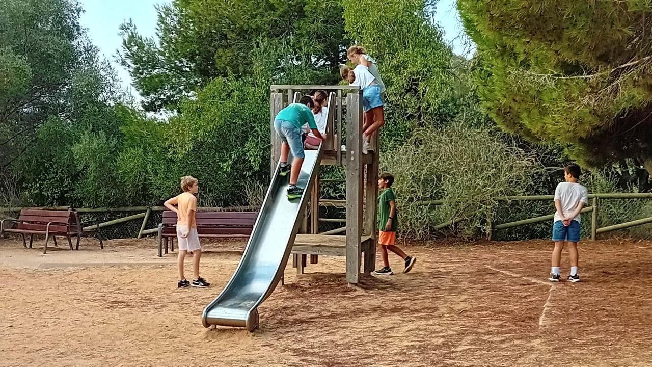 Escola Solc de Barcelona - CS al parc de l’Oreneta