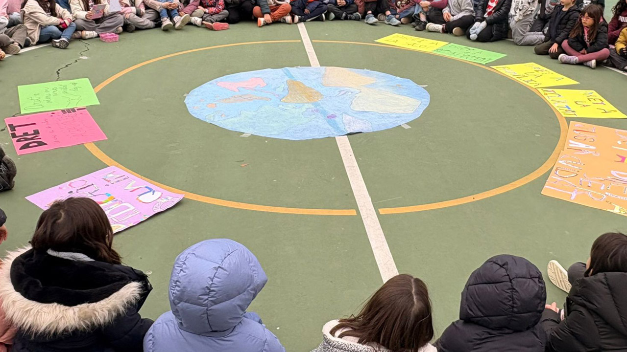 Escola Solc de Barcelona - 20N: Dia Internacional dels Drets dels Infants