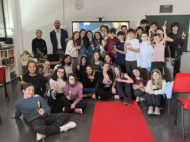 Escola Solc de Barcelona – Projecte de ciència-ficció Escola Solc de Barcelona - Projecte de ciència-ficció