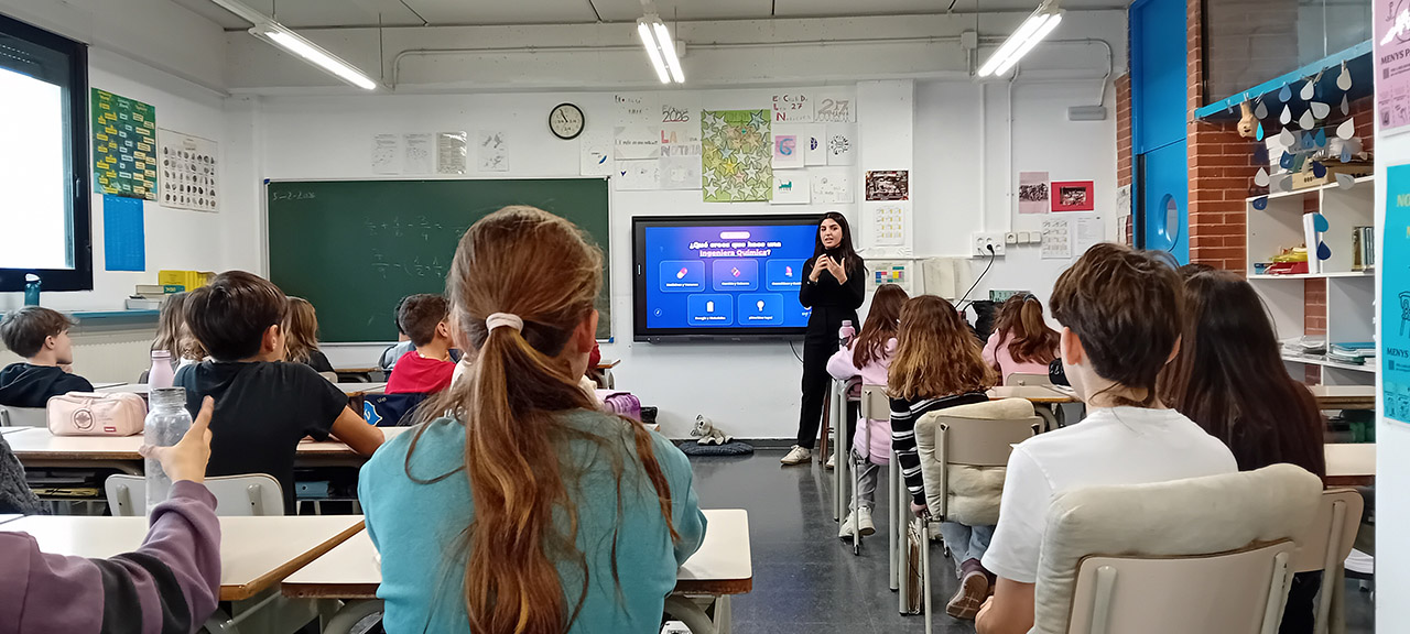 Escola Solc de Barcelona - Xerrada Hind Rafik