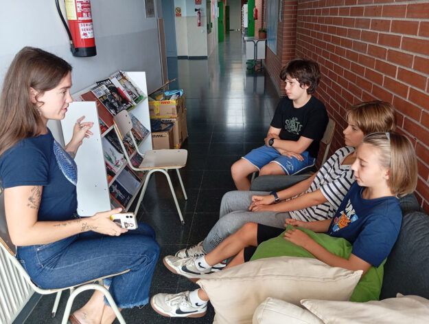Escola Solc de Barcelona – Auxiliar d’anglès Escola Solc de Barcelona - Auxiliar d’anglès