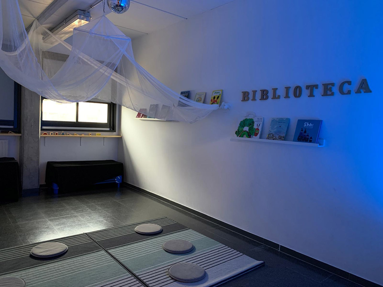 Escola Solc de Barcelona - Infantil, un equip, molts espais per créixer i aprendre